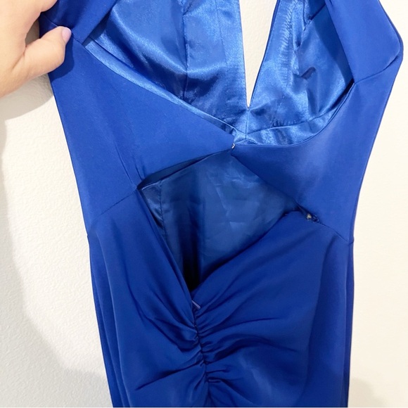 Mac Duggal 66465 Prom Long Formal Halter Dress Gown Blue Embellished Size 4 NWT - Picture 8 of 11